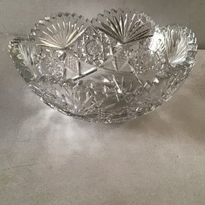 ANTIQUE ABP CUT & CLEAR 8” CRYSTAL BOWL